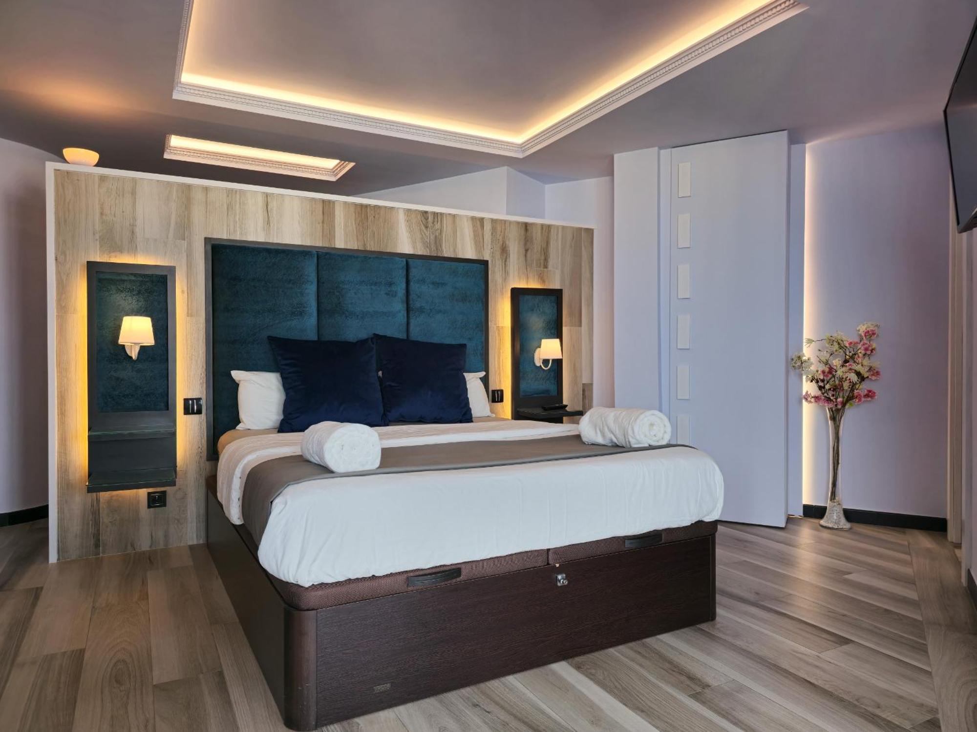 Special Sky Suite - Sea & Mountain Views- Torremolinos Center Экстерьер фото