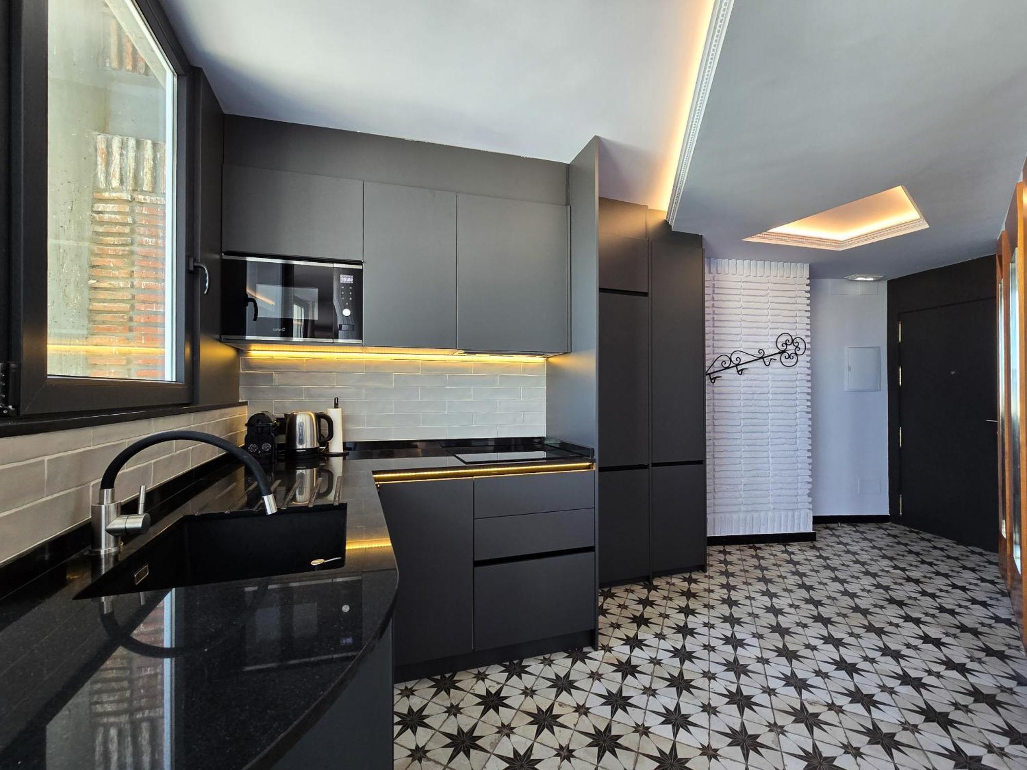 Special Sky Suite - Sea & Mountain Views- Torremolinos Center Экстерьер фото