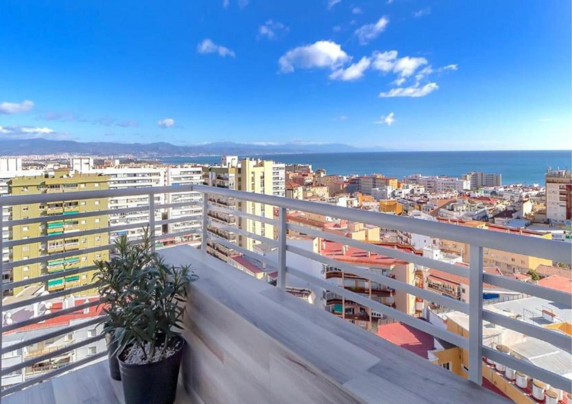 Special Sky Suite - Sea & Mountain Views- Torremolinos Center Экстерьер фото